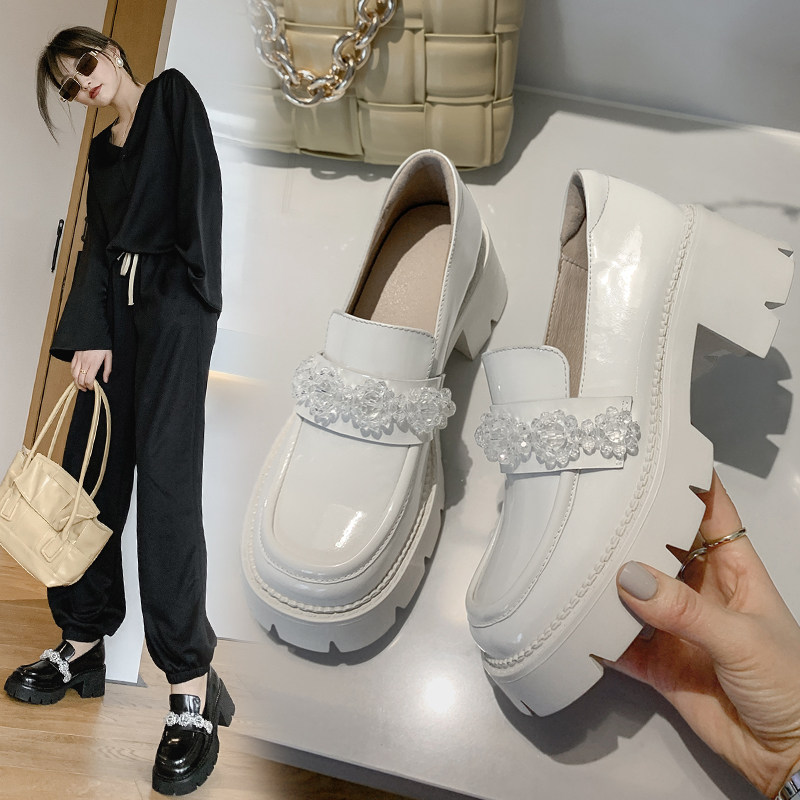 The new coarse heel shoes in spring 2022 - year - 2022 - leather English wind and thick sole shoes