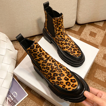 European station BAO WEN Chelsea boots female leather 2021 autumn and winter muffin boots horse hair British style Martin Knights boots