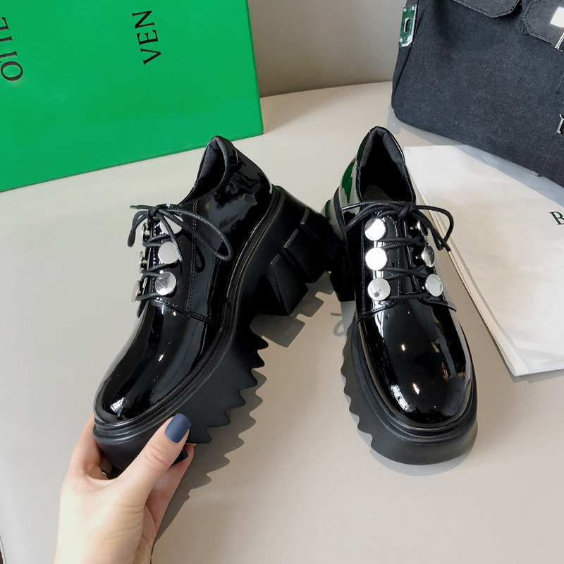 Muffin shoes women's thick bottom Inlan wind 2022 New lacquer leather lace genuine leather bag shoes 100 lap heels with small leather shoes