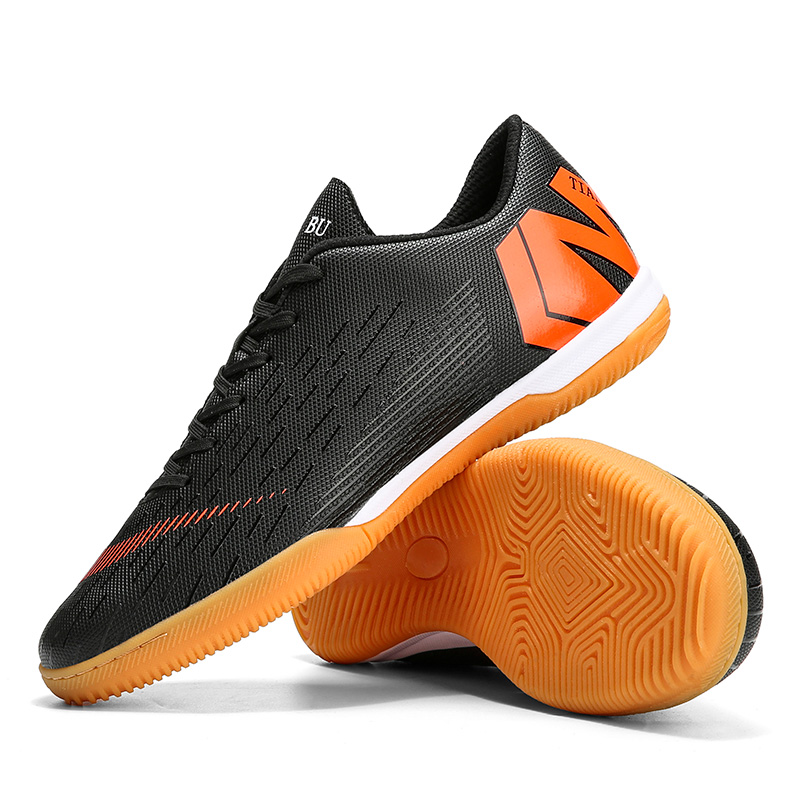 Indoor Low Helper Gluten Bottom Anti-Slip Football Shoes Flat-bottomed Men's Five Men's Boys Soccer Balls Training Shoes Breathable