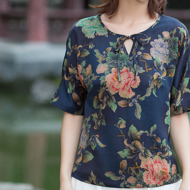 Autumn Water Ballad Original Caressing Cloud Temples Jacquard Satin Fragrant Cloud Yarn Improved Chinese Blouse Women's Shoulder Sleeves Loose cover