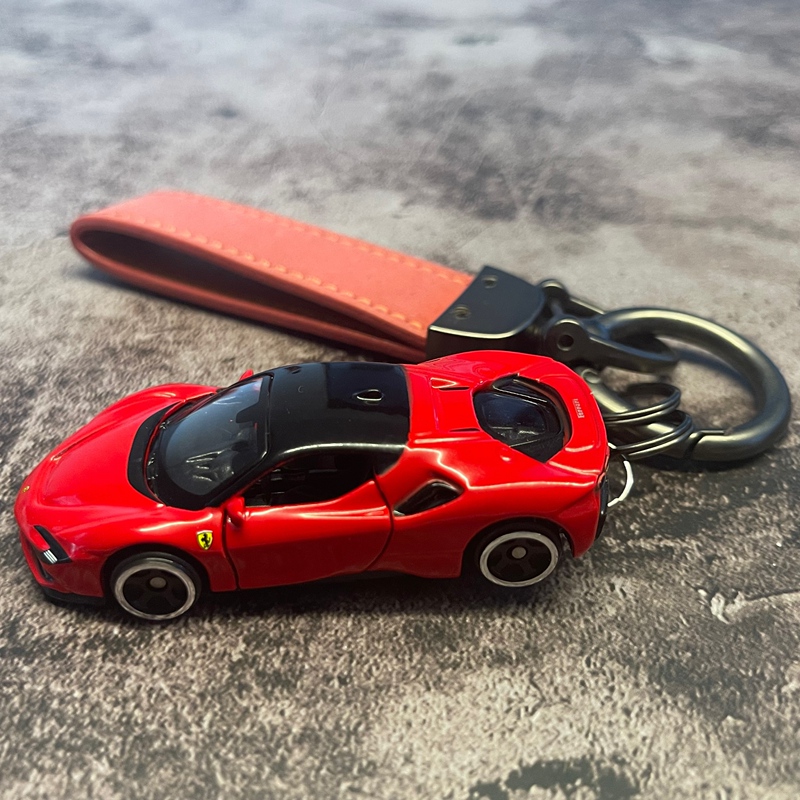 Genuine Modified Car Models of Volkswagen, Mercedes-Benz, Ford, Jeep, Porsche, and Other Off-Road Sports Cars, and Metal Keychains