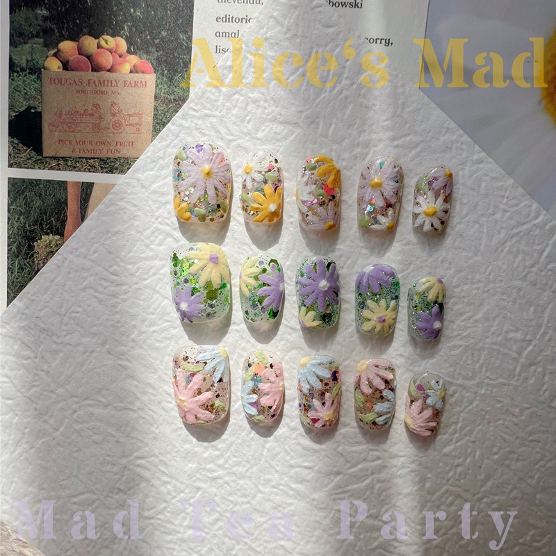 Spring Flowers ins Wind Embroidery Three-Dimensional Little Daisy Fresh Oil Painting Style Wearable Nails