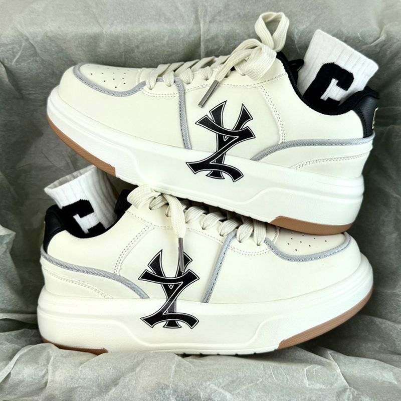 Men's Shoes 2026 New Summer Model, Odor-Resistant, Versatile for Students, Trendy Men's Casual Letter Sneakers