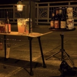 Бесплатная доставка, супер крутой складной столик для скейтборда на открытом воздухе с крючком, портативный креативный персонализированный столик для кемпинга, журнальный столик, журнальный столик