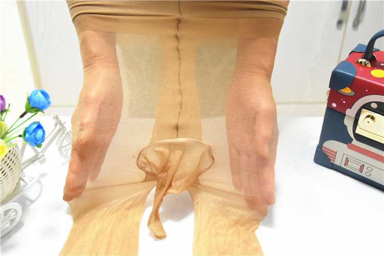 Lụa siêu mỏng 3D siêu dầu sáng flash vành đai nam bộ quần legging vớ vớ vớ trong suốt các loại quần tất nữ 