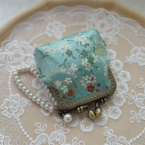 【1】 Китайский стиль в стиле ретро ручной работы ручной сумок из ручной работы хлопчатобумажной пряжки монеты кошелек китайский стиль можно размещать на банковской карте