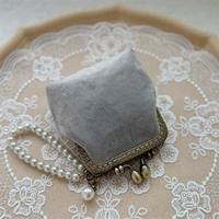 Серый бархат, согласно фото