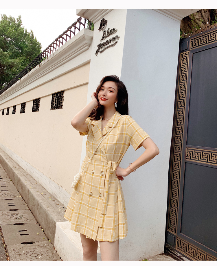 VK旗艦店 韓系復古西裝領格紋高腰系帶氣質短袖洋裝