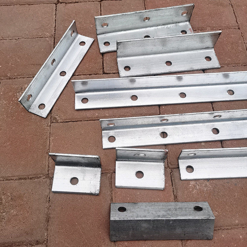 Angle Steel Cross Arms Punch Hole Angle Iron Hot Dip Galvanized Lace Triangle Iron Bracket With Hole Universal Hole Custom Earth L34560