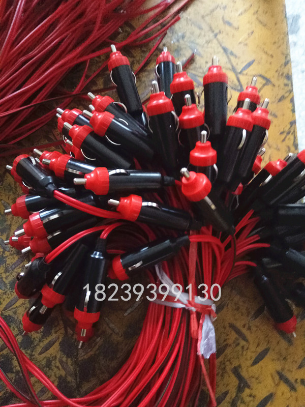 Xe thuốc lá cắm nhẹ có dây Xe điện cắm nhẹ thuốc lá với ống cầu chì với đường dây 1 mét - Âm thanh xe hơi / Xe điện tử loa sub ô tô