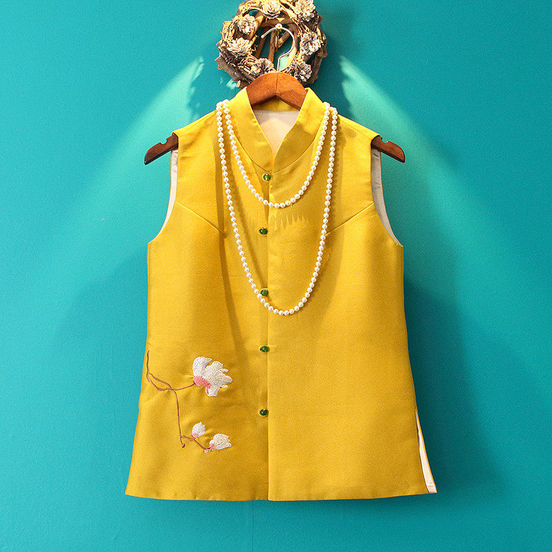 Small Good China Wind Women's Clothing Retro Kan Shoulder Chinese Style Tang Loaded Horse Pinch Improved Qipao Waistcoat Female Embroidered Qipao Vest