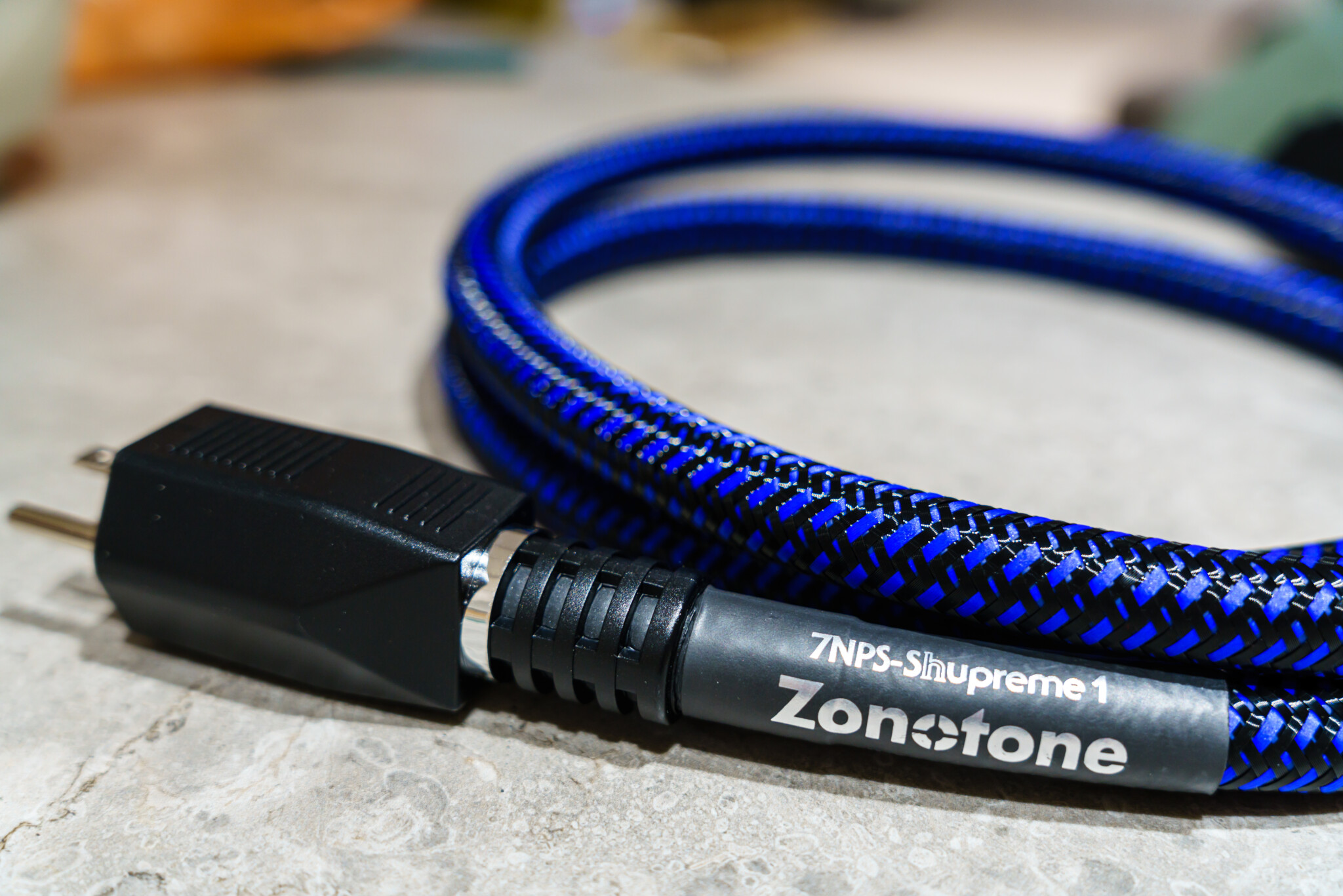 ゾノトーン 電源ケーブル 1.8m 7NPS-Shupreme - Zonotone | 0 ZONOTONE