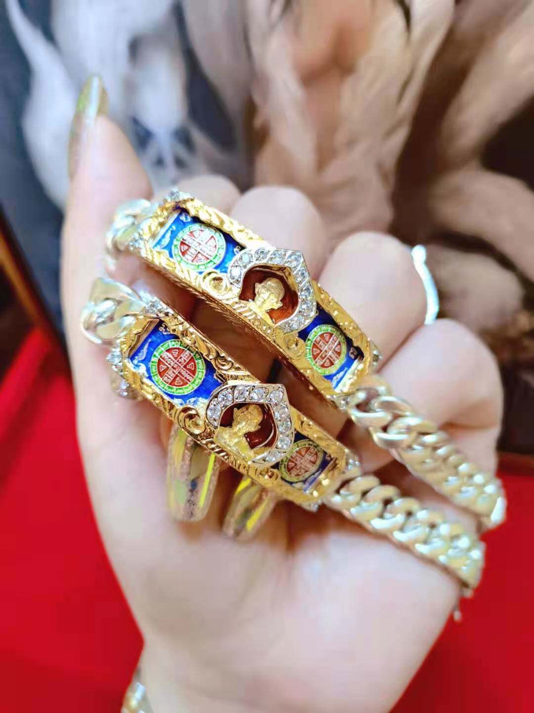 Thailand Brand Genuine LP Rui 2561 Gold Face Sterling Silver Hand