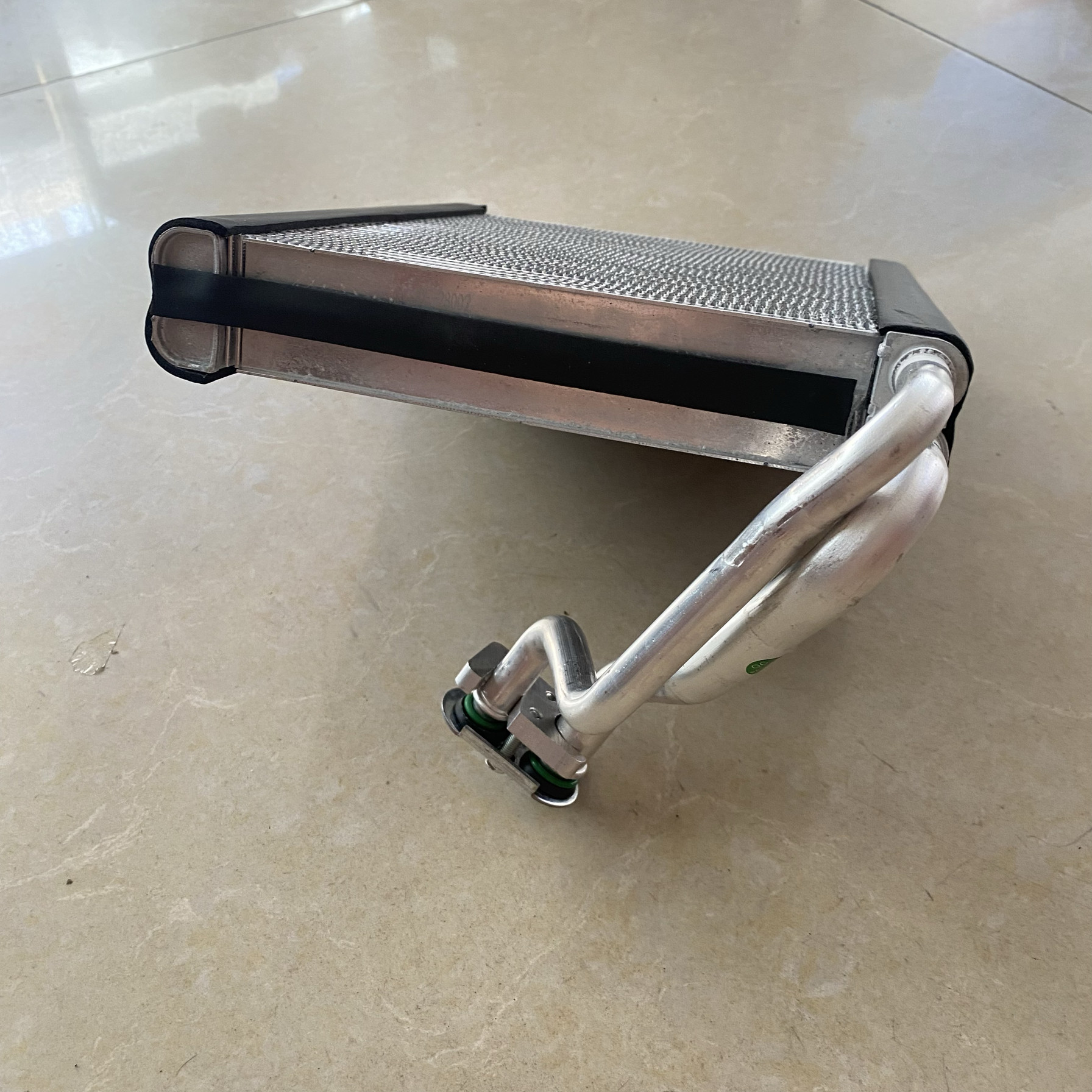 Испарения палата 适用日产新老款骐达c12  轩逸b17空调蒸发箱 蒸发器芯总成 Other