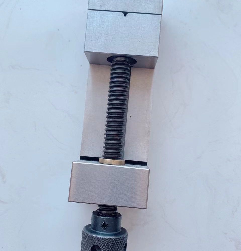 Repair Table Tool Industrial Flat Mouth Small 2 Inch Bench Clamp Miniature Accessories Old Tiger Pincers Bench Front Pliers