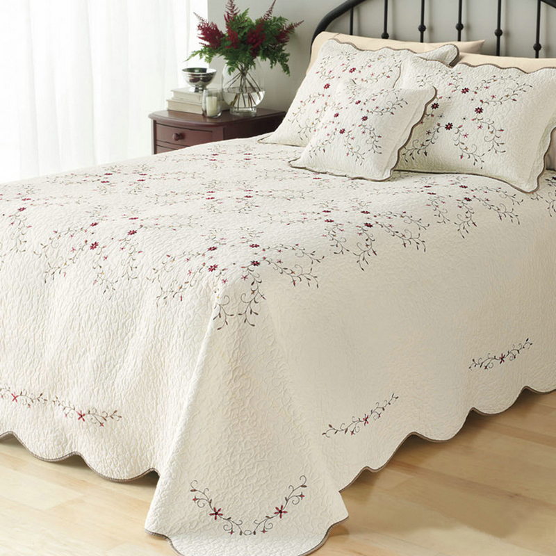Foreign trade export American embroidered bed cover quilting quilt set of three European cotton enlarged bedspread air conditioning quilt summer cool quilt
