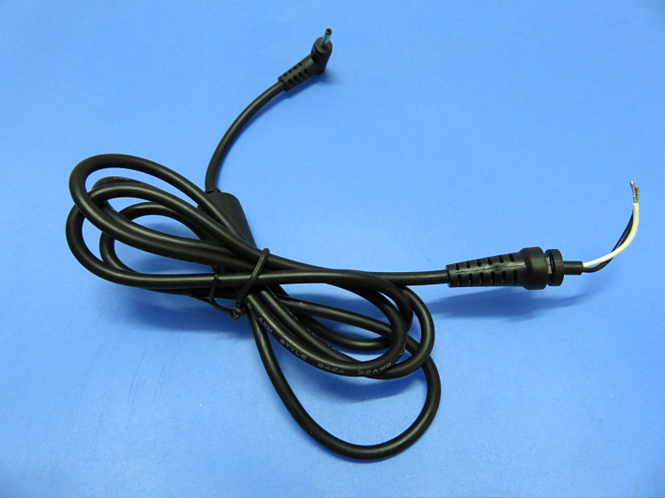 Pure copper good goods elbow 2 5X0 7mmDC line notebook computer power adapter 2A with magnetic ring card position 1 2 meters