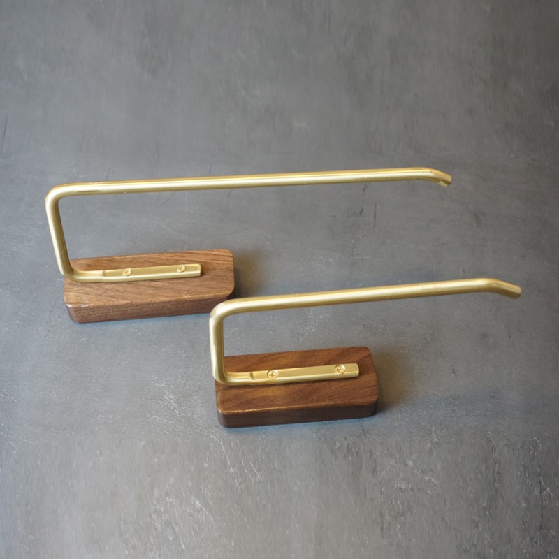 Solid wood brass creative paper frame toilet gold paper towel rack free from punching kitchen to contain black walnuts paper towel rack-Taobao