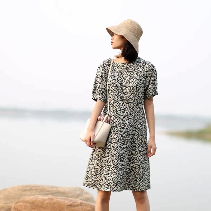 Medium-long version casual dress Children Summer Weak slim fit Slim Flowers Skirt Bubble Sleeves Easy to Dress Summer Thin 2021