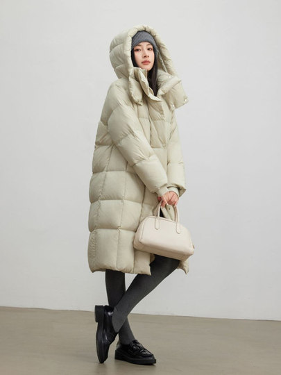 2025 New Model 95% White Goose down Long Thickened Over-The-Knee Loose Extreme Cold Weather Couple's Puff Cloud Coat