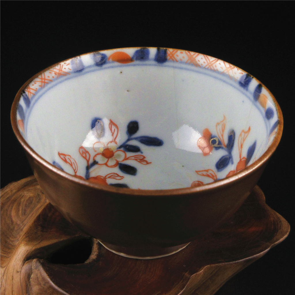 Qingdai Qianlong Five Caiqing Blossom Alum Red Sketching Gold Tea Cup Tea Cup Tea Bowl Return Antique Old Porcelain Cave Stone Peony