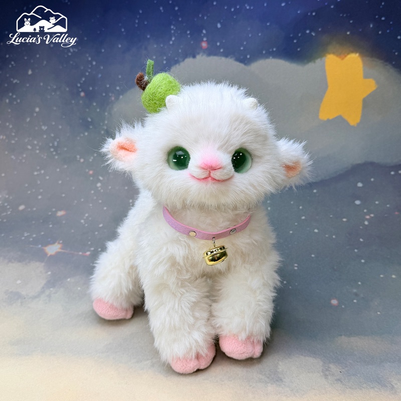Green-Eyed Luna Sheep Handmade Healing Plush Toy, Same Style as on Xiaohongshu, Birthday and Graduation Gift for Girls Green-Eyed Luna Sheep Handmade Healing Plush Toy, Same Style as on Xiaohongshu, Birthday and Graduation Gift for Girls