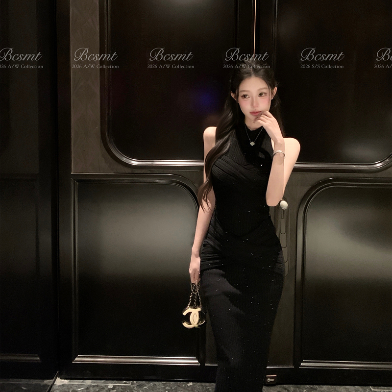 Don'T Eat Peaches, a Light and Mature Style Original Design 2026, Very Beautiful Slim-Fit Dress with a Light Luxury and High-End Feel Don'T Eat Peaches, a Light and Mature Style Original Design 2026, Very Beautiful Slim-Fit Dress with a Light Luxury and High-End Feel