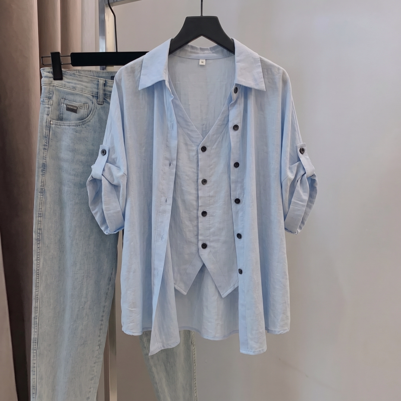 Light Blue Fake Two-Piece Shirt for Women 2026 New Summer Plus Size Slimming Design Cardigan Mid-Sleeve Top