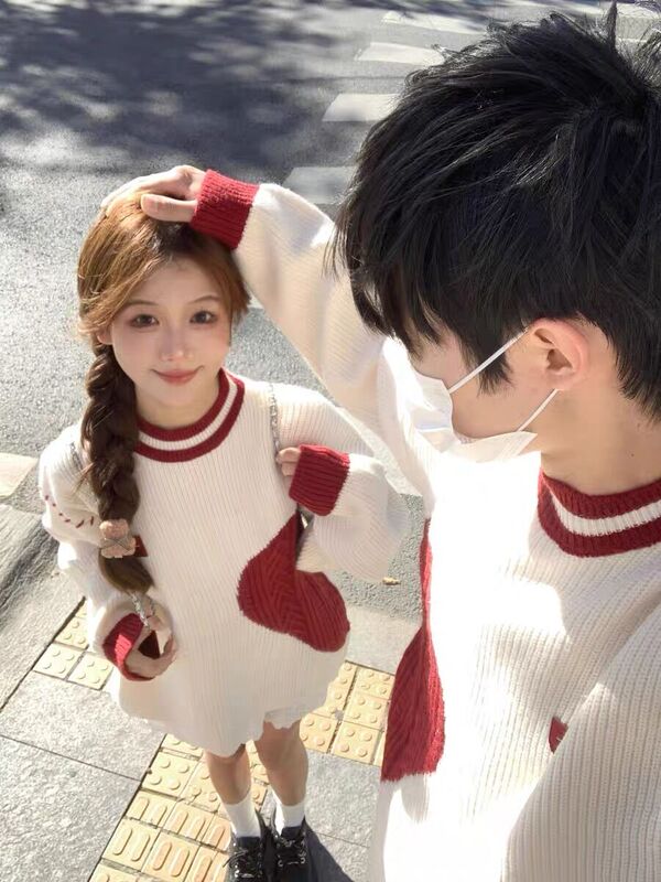 Red Heart Sweater Couple Outfit 2025 New Popular Style ins Super Hot Pullover Knitwear Jacket for Marriage Registration