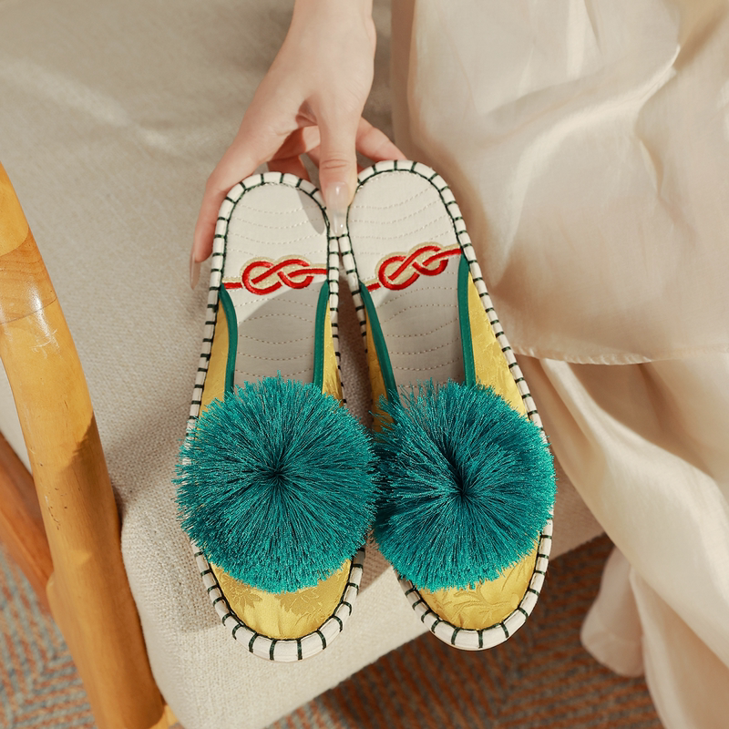 【Cangcang】Huashengyuan Jianjia New Chinese-Style Handmade Home Shoes That Can Be Worn Outside, Closed-Toe Shoes, Non-Slip and Silent Slippers