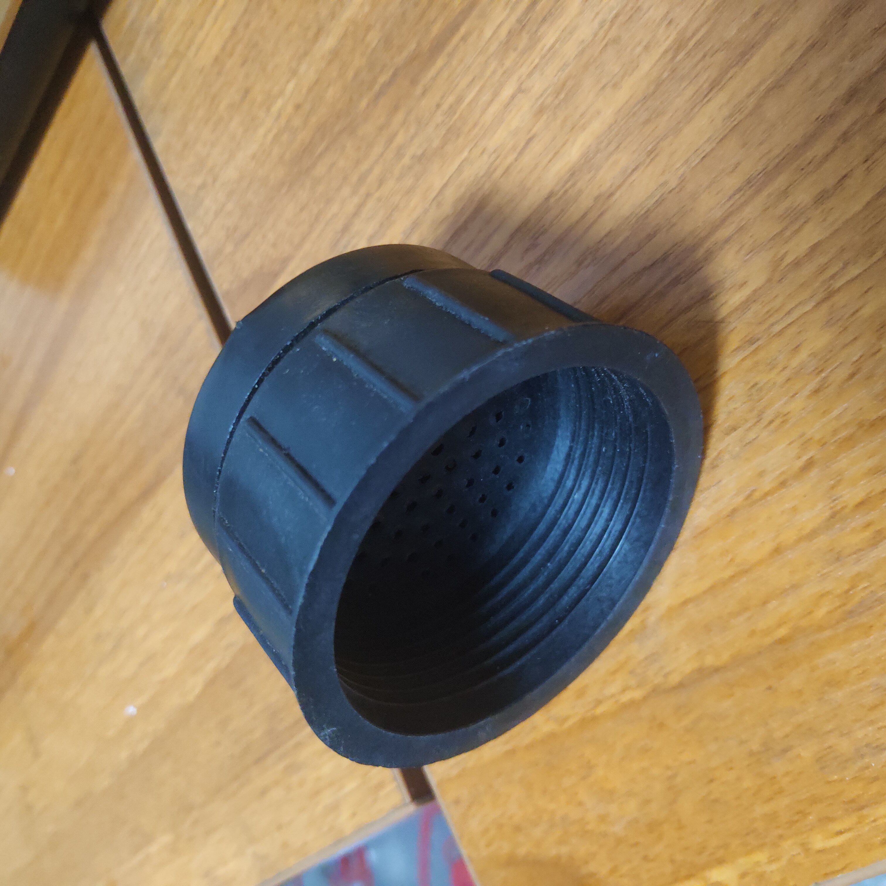 A special cover for the hand washing pot is a