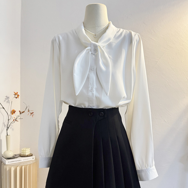 2026 Autumn/Winter Japanese-Style Brushed Fleece Shirt for Women, Long-Sleeved with a Unique Design, Rabbit Ear Bow Tie, Professional and Sweet Top 2026 Autumn/Winter Japanese-Style Brushed Fleece Shirt for Women, Long-Sleeved with a Unique Design, Rabbit Ear Bow Tie, Professional and Sweet Top