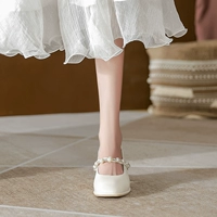 Ретро туфли «Мэри Джейн» с квадратным носком с низким вырезом, украшены жемчугом, французский стиль, средний каблук, широкий устойчивый каблук