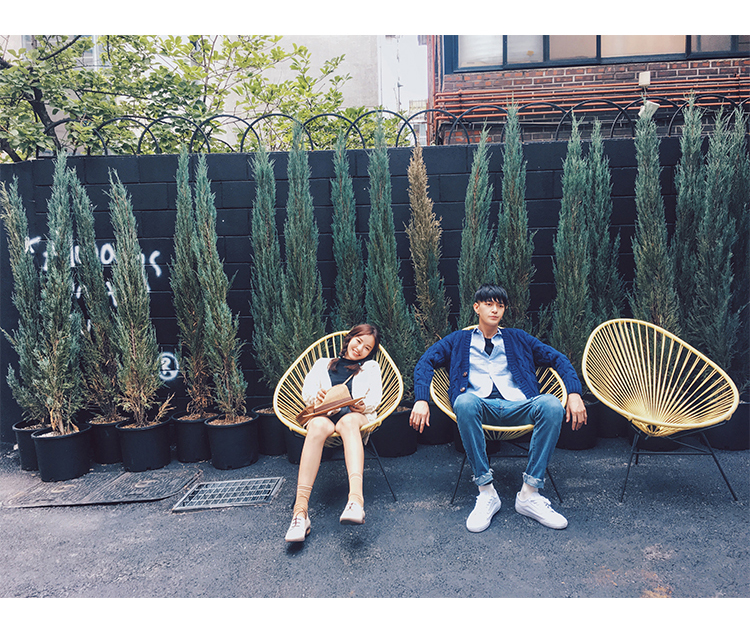IFashion mùa thu và mùa đông mới retro xoắn bện pocket trang trí couple áo len cardigan coat nam giới và phụ nữ áo len áo len tăm dài tay