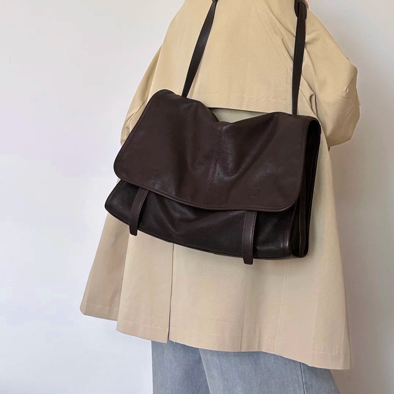Vegetable-Tanned Leather Messenger Bag, Genuine Leather Matte Large-Capacity Sheepskin Bag, Commuter Shoulder Crossbody Bag, Versatile Casual Women's Bag
