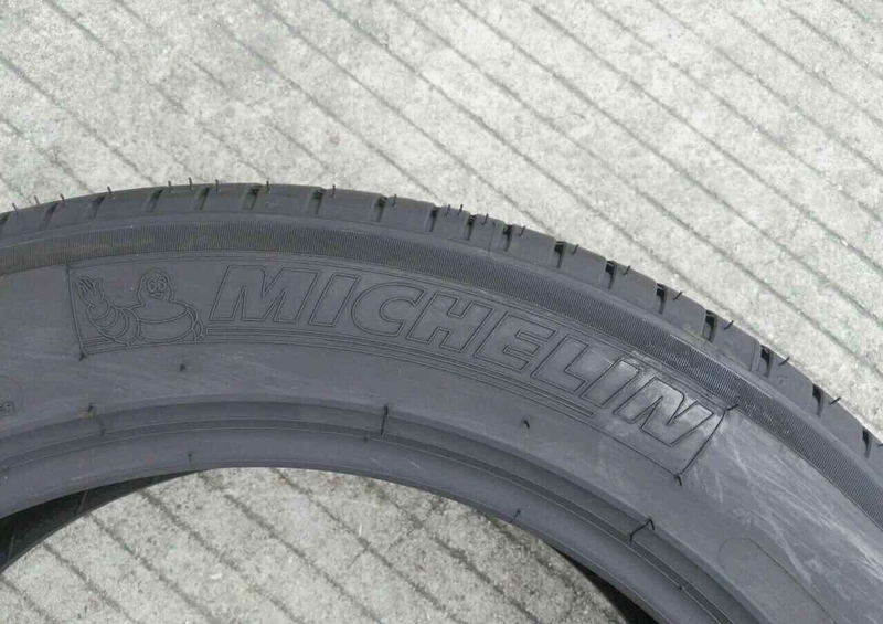 Lốp Michelin 215 / 55R18 99V 3ST hacker Angola Kaichen T70X Chuanqi GS4 trận đấu ban đầu