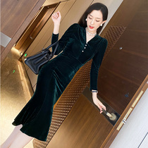 2021 new elegant light luxury socialite wind V-neck slim-fit hip fishtail retro annual party robe velvet dress