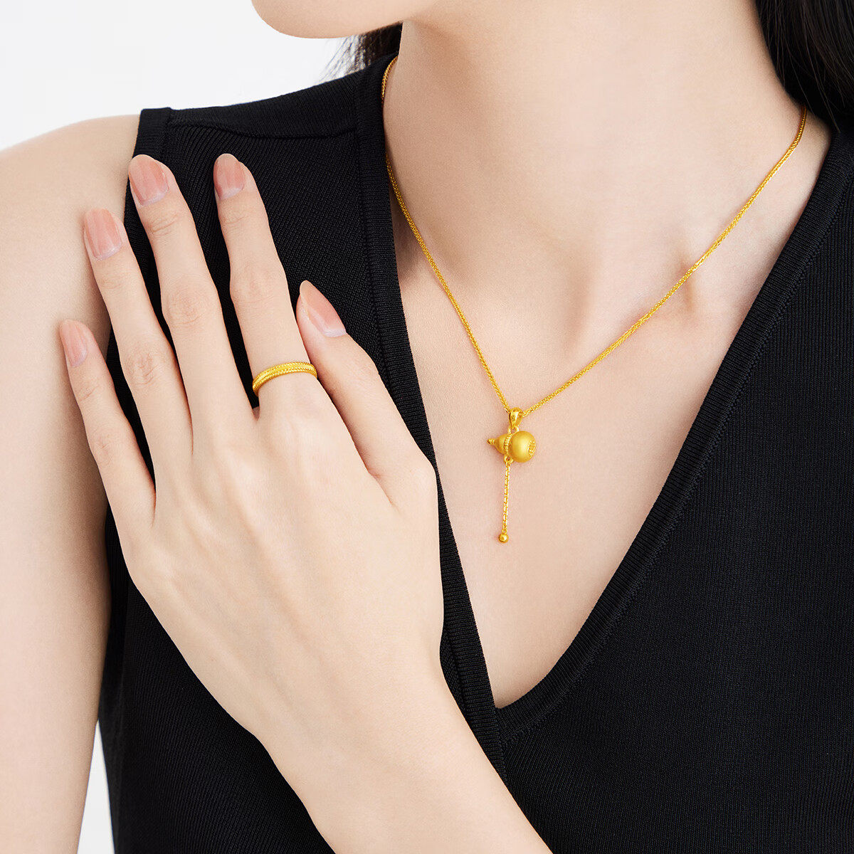 伟德国际“黄金布洛芬”年轻人抢着买单