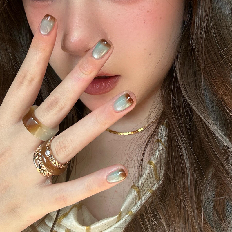 Spring New Style Green-Brown Color-Blocking, Complexion-Enhancing, Handmade Wearable Nails, Short Style, High-End Feel, Niche, Versatile, Fake Nail Tips Spring New Style Green-Brown Color-Blocking, Complexion-Enhancing, Handmade Wearable Nails, Short Style, High-End Feel, Niche, Versatile, Fake Nail Tips