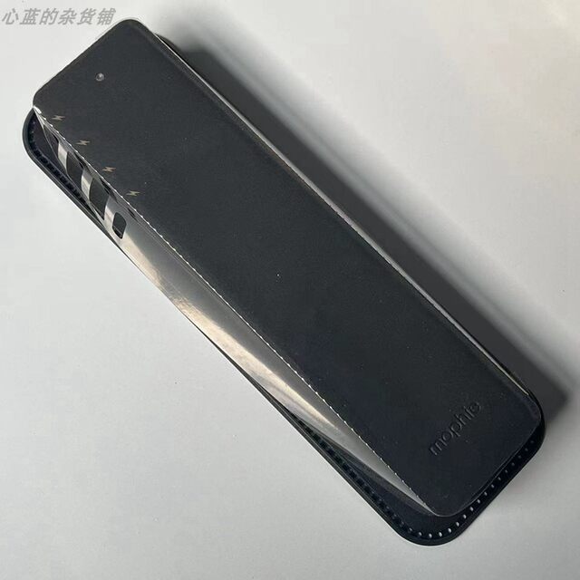 Original Mophie four-port 25W fast charging mobile phone tablet PD charger suitable for iphone14pro/13p Samsung