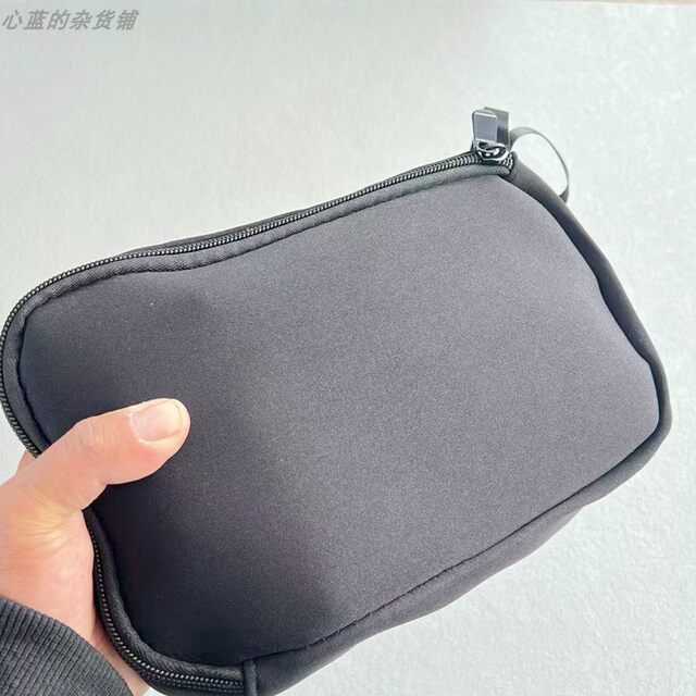 Portable Toiletries and Makeup Storage Bag, External Hard Drive, Gps, Power Charger, Data Cable, Earphones, Zipper