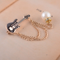 Violin childrens toy simulation Korean brooch British retro Academy style guitar violin music badge