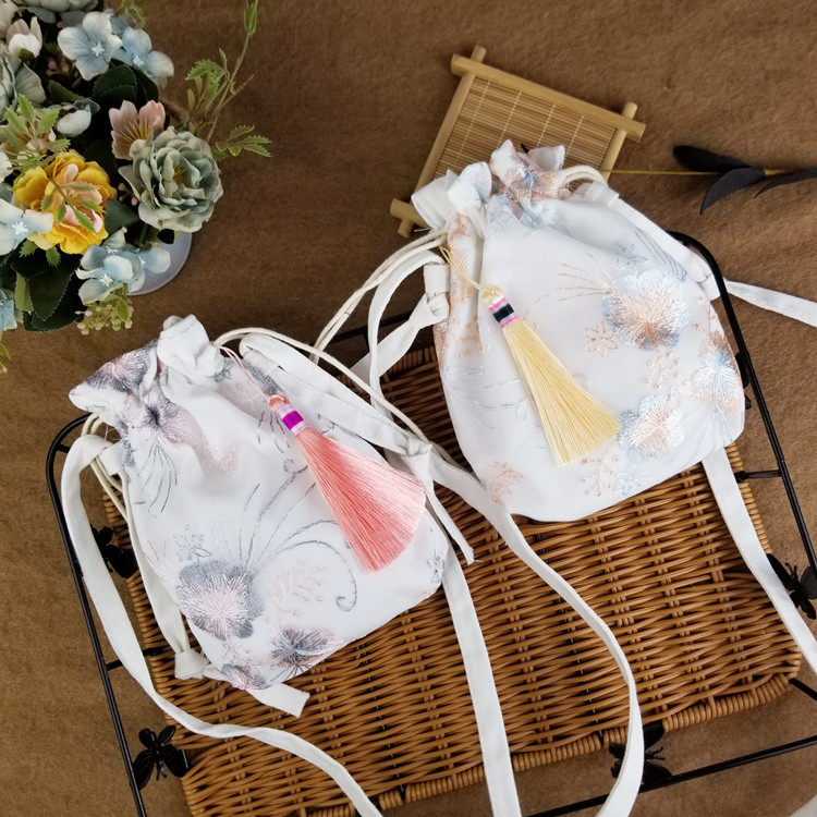 新款森系小包古风汉服包中国风仙女刺绣斜挎包单肩包配古装布荷包-阿里巴巴