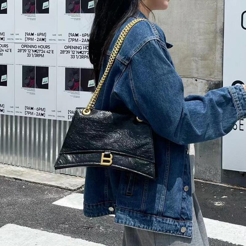 First-Layer Cowhide Shoulder Armpit Bag New Retro Soft Hand-Grabbed Chain Hourglass Bag Single Shoulder Crossbody Women's Bag