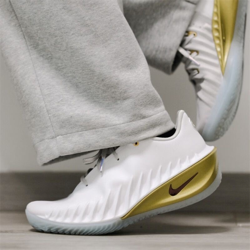 Nike Nike G.T Cut 4 Cny Ep Men's Practical Training Sports Basketball Shoes Ib6728-100 Nike Nike G.T Cut 4 Cny Ep Men's Practical Training Sports Basketball Shoes Ib6728-100