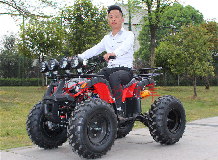 Lớn và nhỏ bò ATV bốn bánh off-road xe máy xăng điện leo núi người lớn xe máy 250 trục truyền