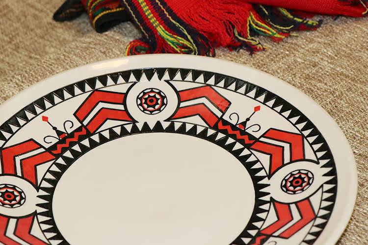 臺灣原住民設計師原創達悟族多重工藝手繪戰船圖騰彩釉燒陶瓷盤