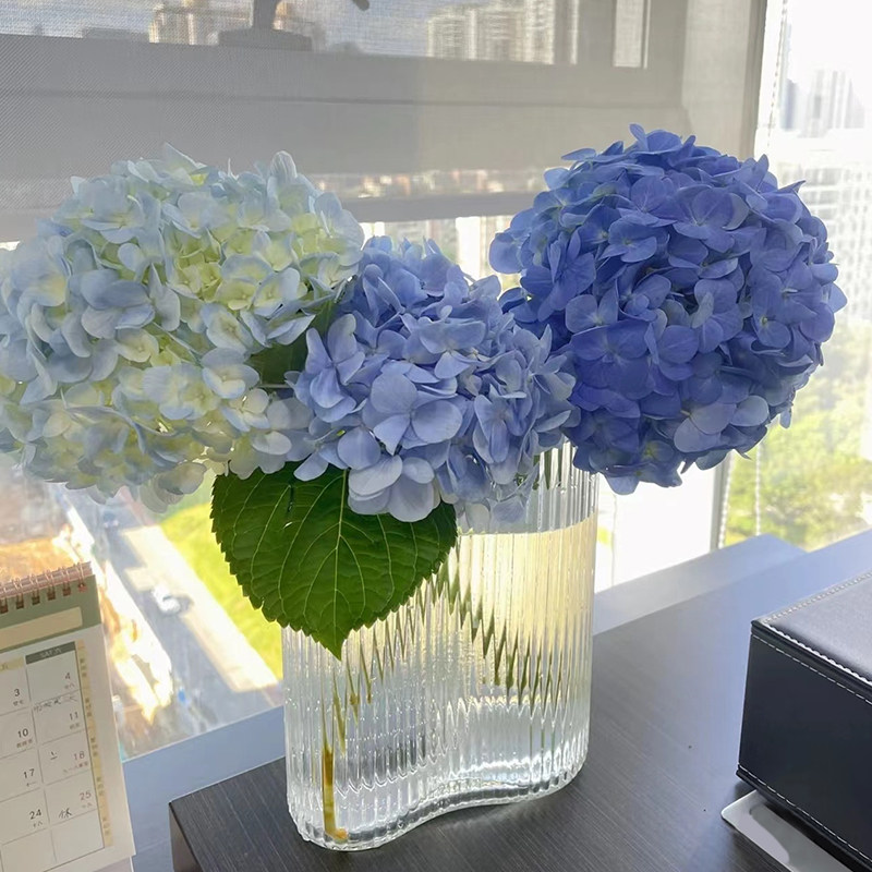 High-end moisturizing hand simulation embroidered ball flower fake flower livingroom vase flower arrangement soft dress decorative prop dried flower bouquet-Taobao