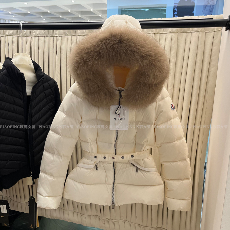 2025 Winter New Korean Style Fox Fur Collar Hooded down Jacket for Women, Short, Waist-Cinching, Slimming, Thickened, Warm Coat 2025 Winter New Korean Style Fox Fur Collar Hooded down Jacket for Women, Short, Waist-Cinching, Slimming, Thickened, Warm Coat